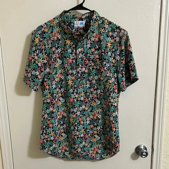 EUC Chubbies Tropical Toucan Palm Button Down Polo - Picture 1 of 5